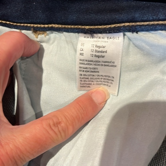 Jeans - Picture 3 of 4